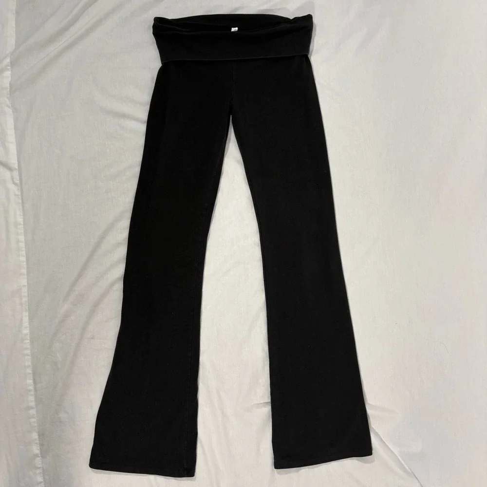 Victoria's Secret black pink angel wing fold over flare yoga pants size M Y2K